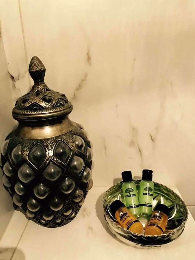 Afroditi Arhontiko لِتوخورو المظهر الخارجي الصورة